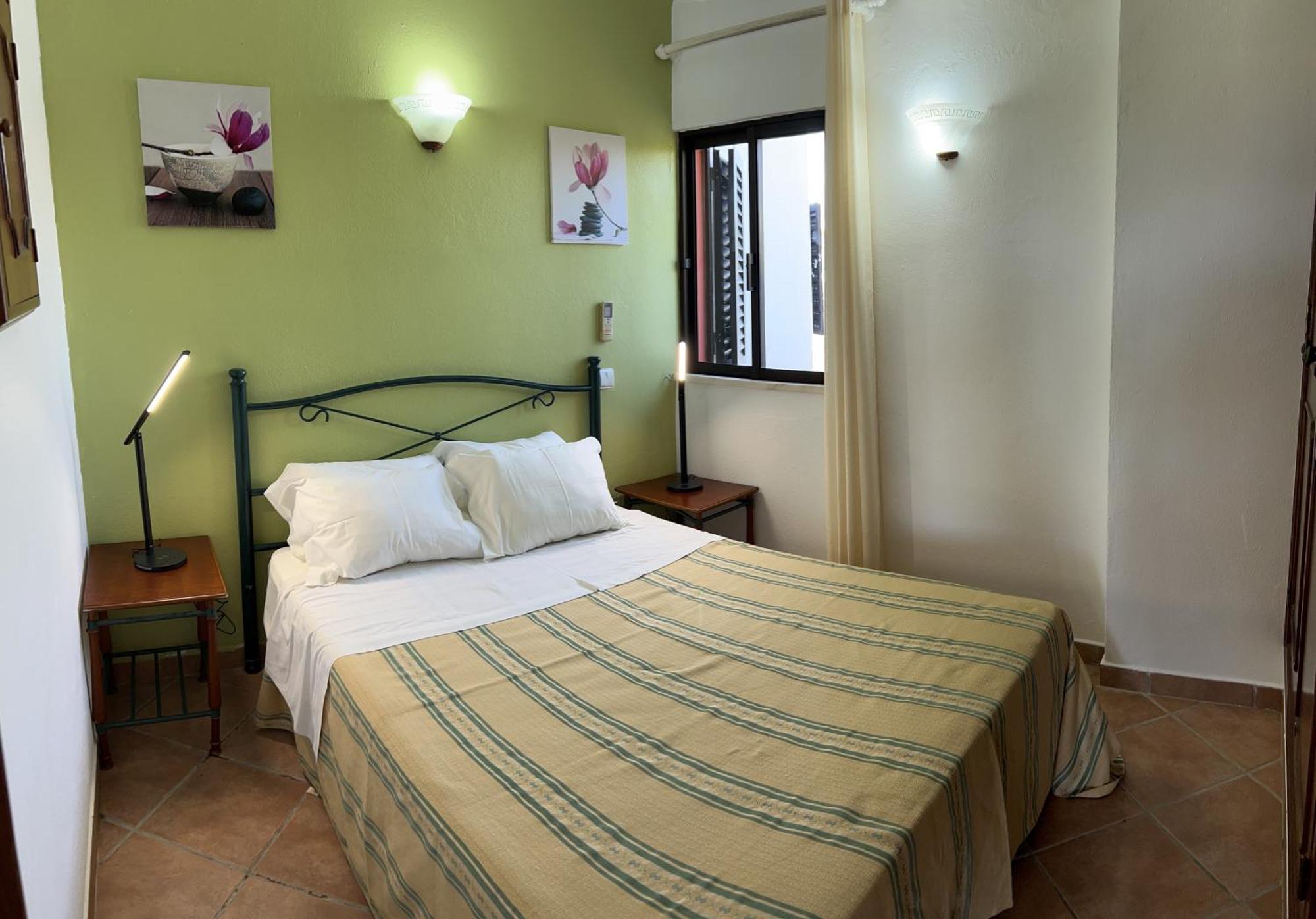 Casa Da Horta, Vale Carro Olhos De Agua Apartment อัลบูเฟรา ภายนอก รูปภาพ